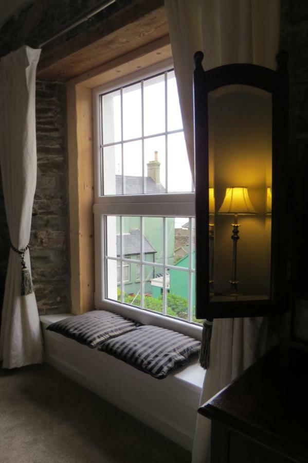 Devon View House Bed & Breakfast Youghal Exterior photo