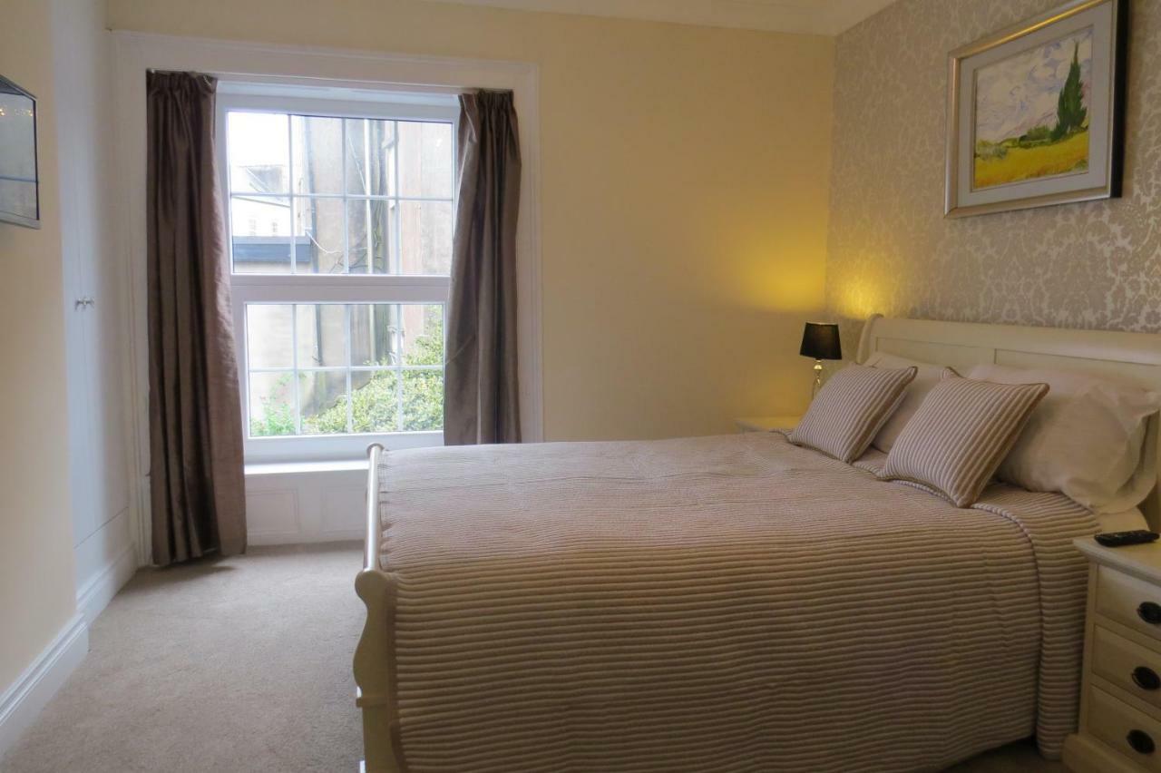 Devon View House Bed & Breakfast Youghal Exterior photo