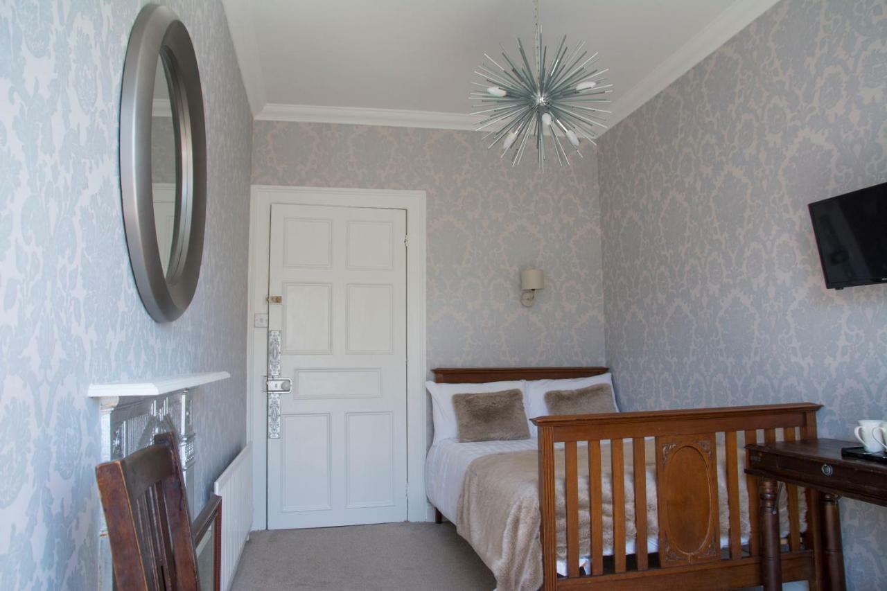 Devon View House Bed & Breakfast Youghal Exterior photo